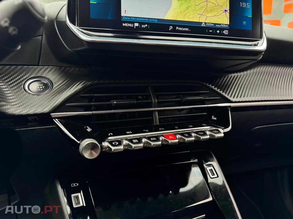 Peugeot E-2008 50 kWh Allure