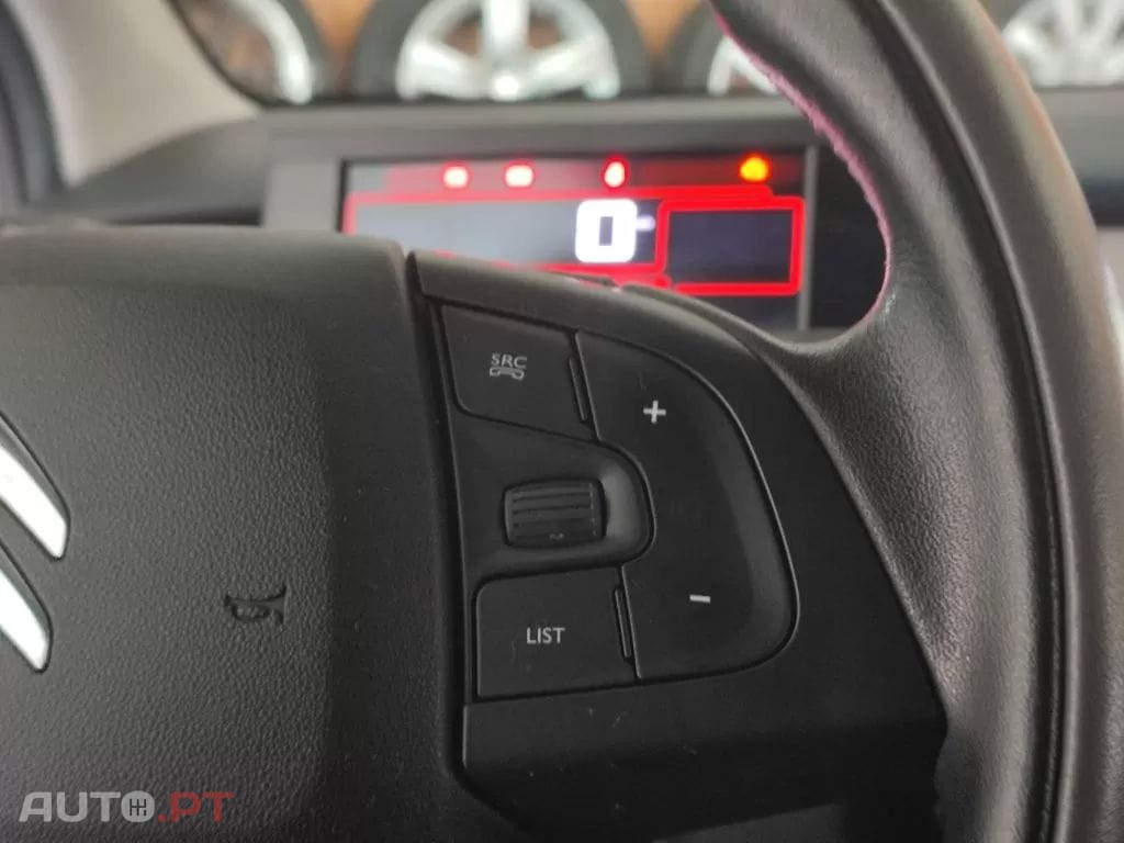 Citroen C4 Cactus 1.6 BlueHDi Shine