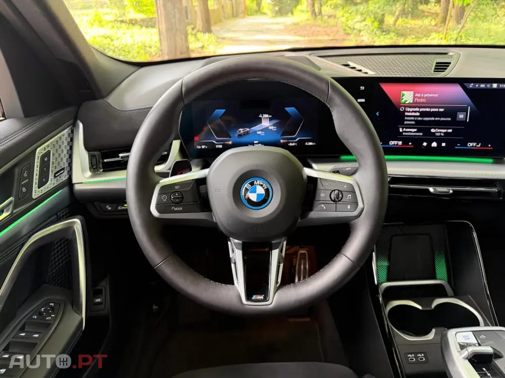 BMW iX2 xDrive30 Pack Desportivo M Pro