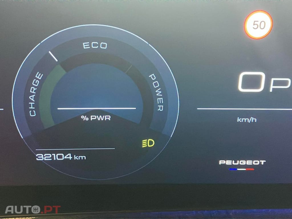 Peugeot 3008 1.2 Hybrid Allure e-DCS6