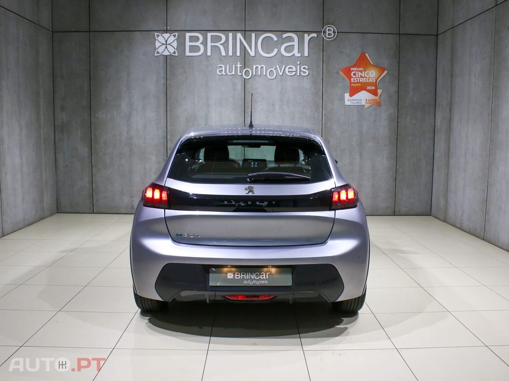 Peugeot E-208 50 kWh Active