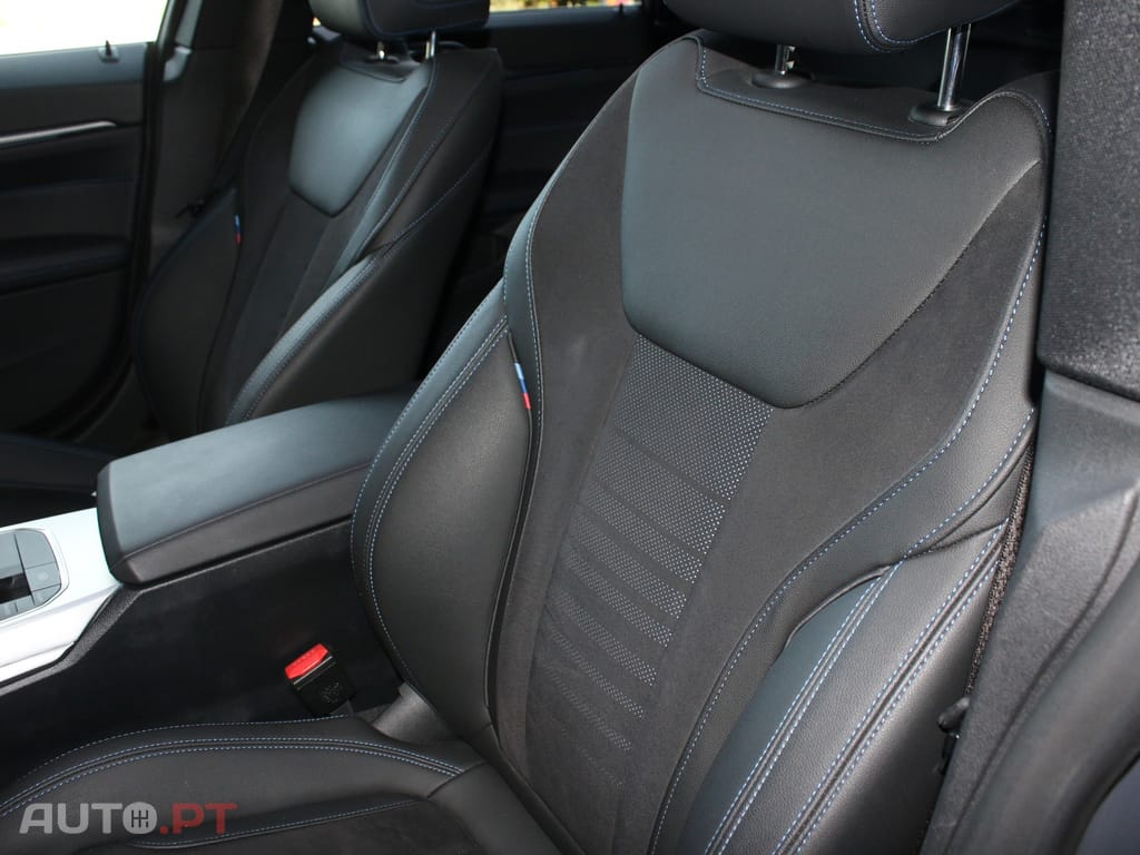 BMW i4 eDrive40 Pack Desportivo M