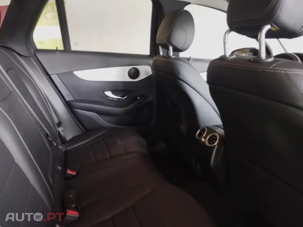 Mercedes-Benz GLC 300 DE 4Matic 9G-TRONIC Exclusive