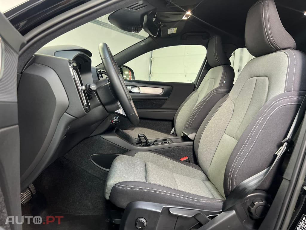 Volvo XC40 1.5 T4 211 Core PG HYBRID