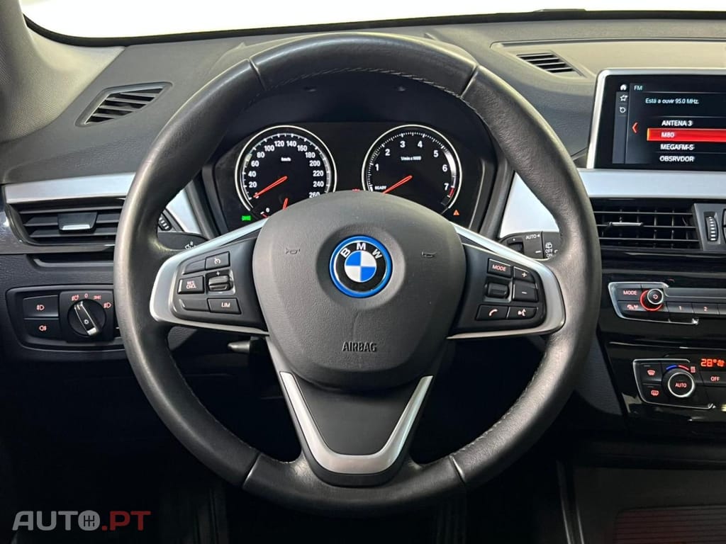 BMW X1 xDrive25e Business Advantage