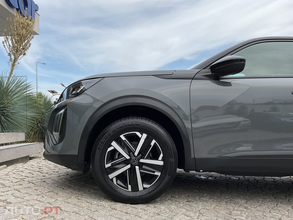 Peugeot 2008 1.2 PureTech Active Pack