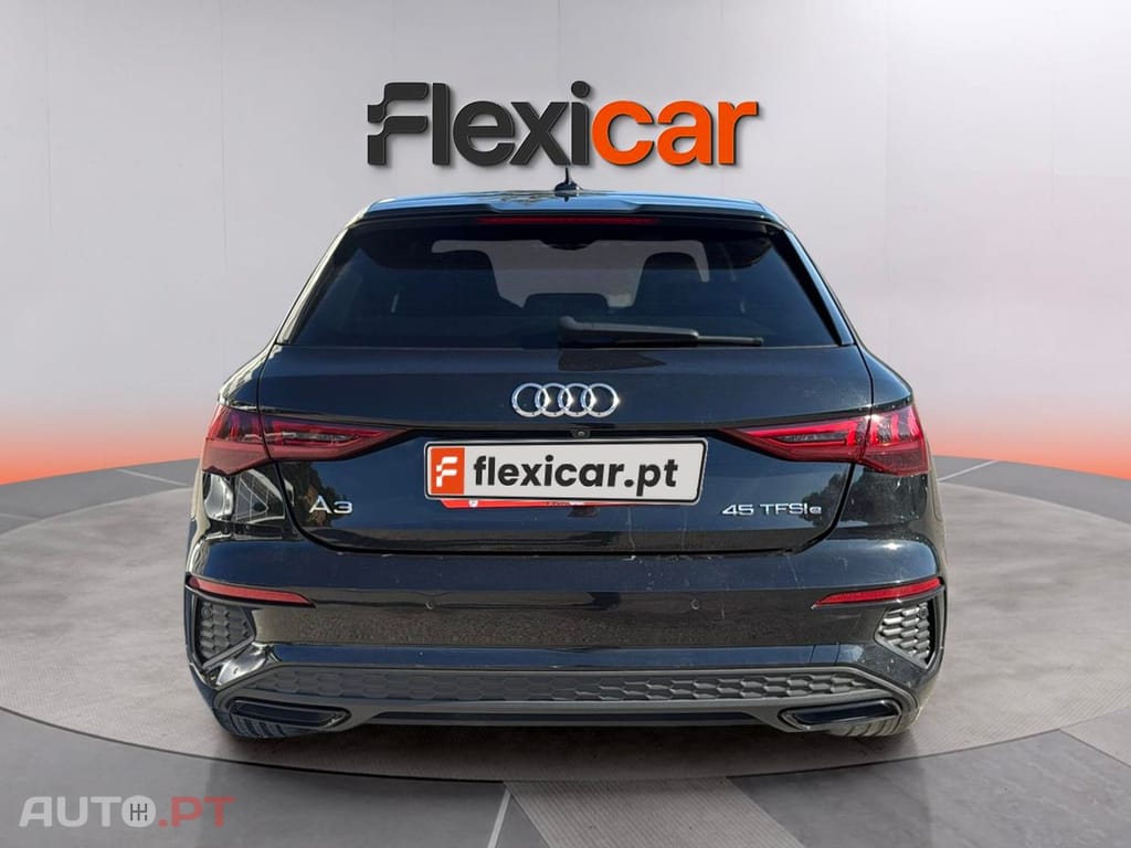 Audi A3 Sportback 45 TFSIe S line