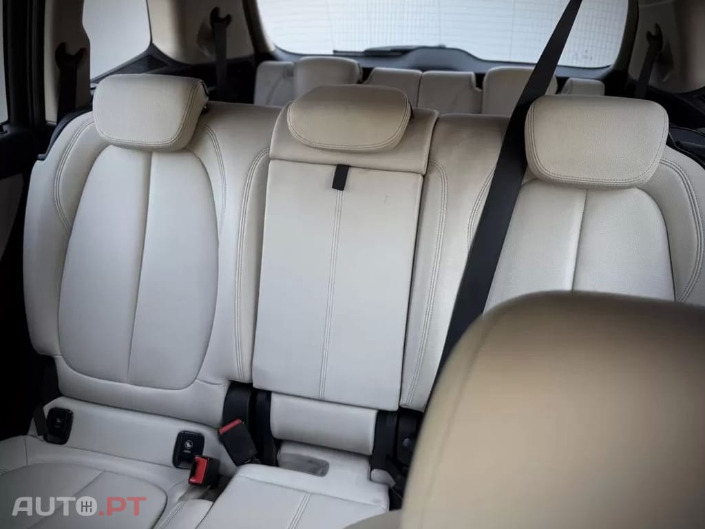 BMW 216 d 7L Line Luxury
