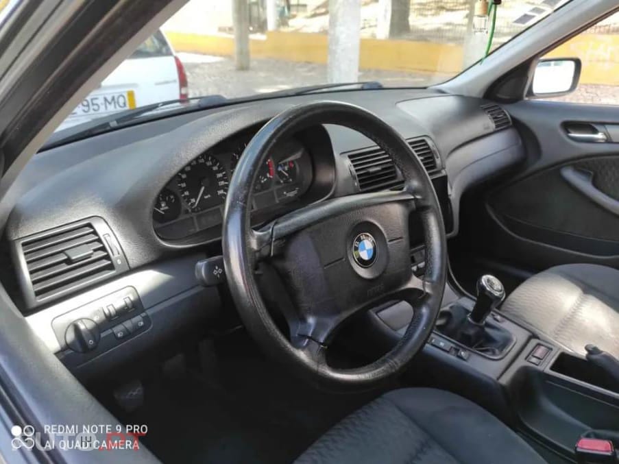 BMW 320 320D