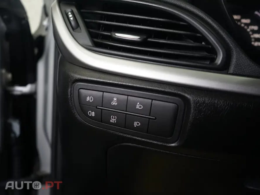 Fiat Tipo 1.3 M-Jet Lounge