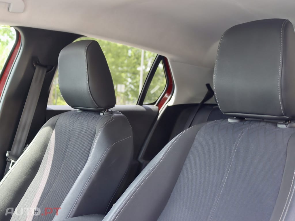 Opel Corsa 1.2 T GS