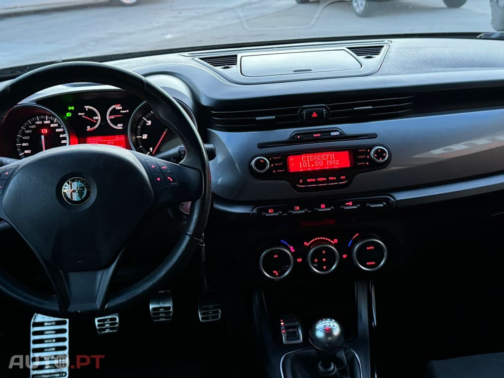 Alfa Romeo Giulietta 1.6 JTDm Distinctive