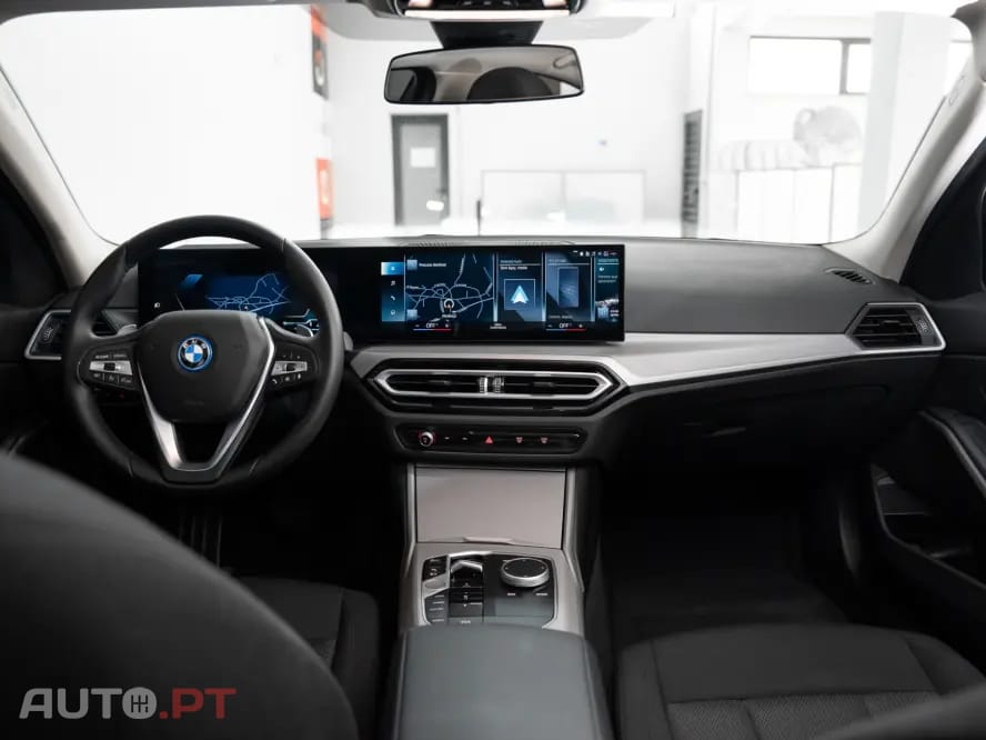 BMW 320 e Auto