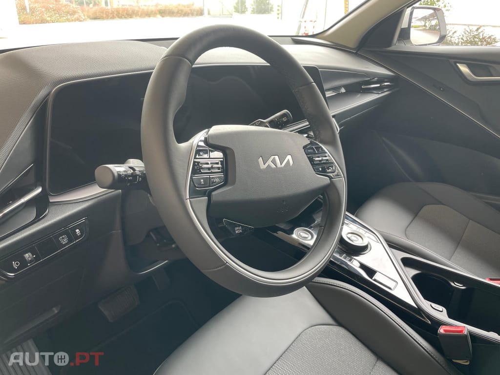 Kia Niro 1.6 GDi HEV Tech