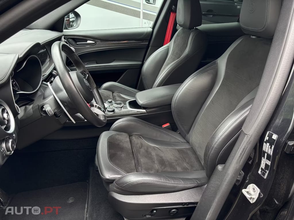 Alfa Romeo Stelvio 2.9 T Quadrifoglio Q4