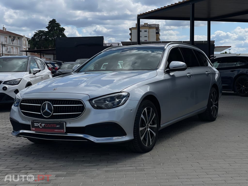 Mercedes-Benz E 300 de Avantgarde 4Matic