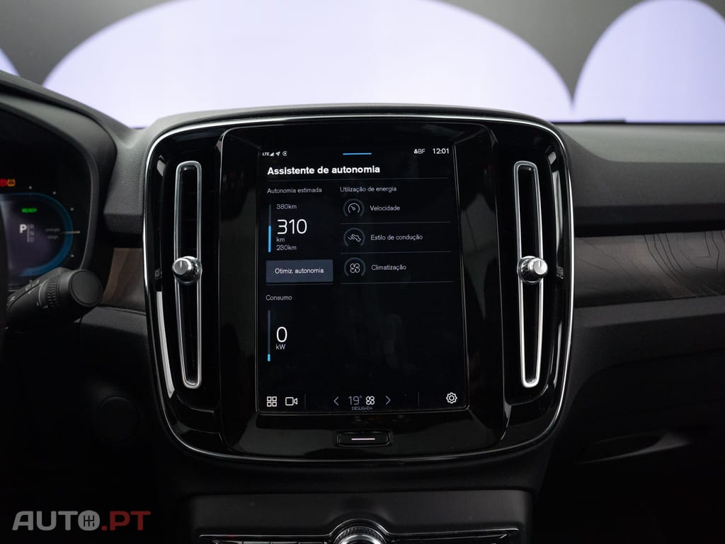 Volvo C40 Recharge Plus
