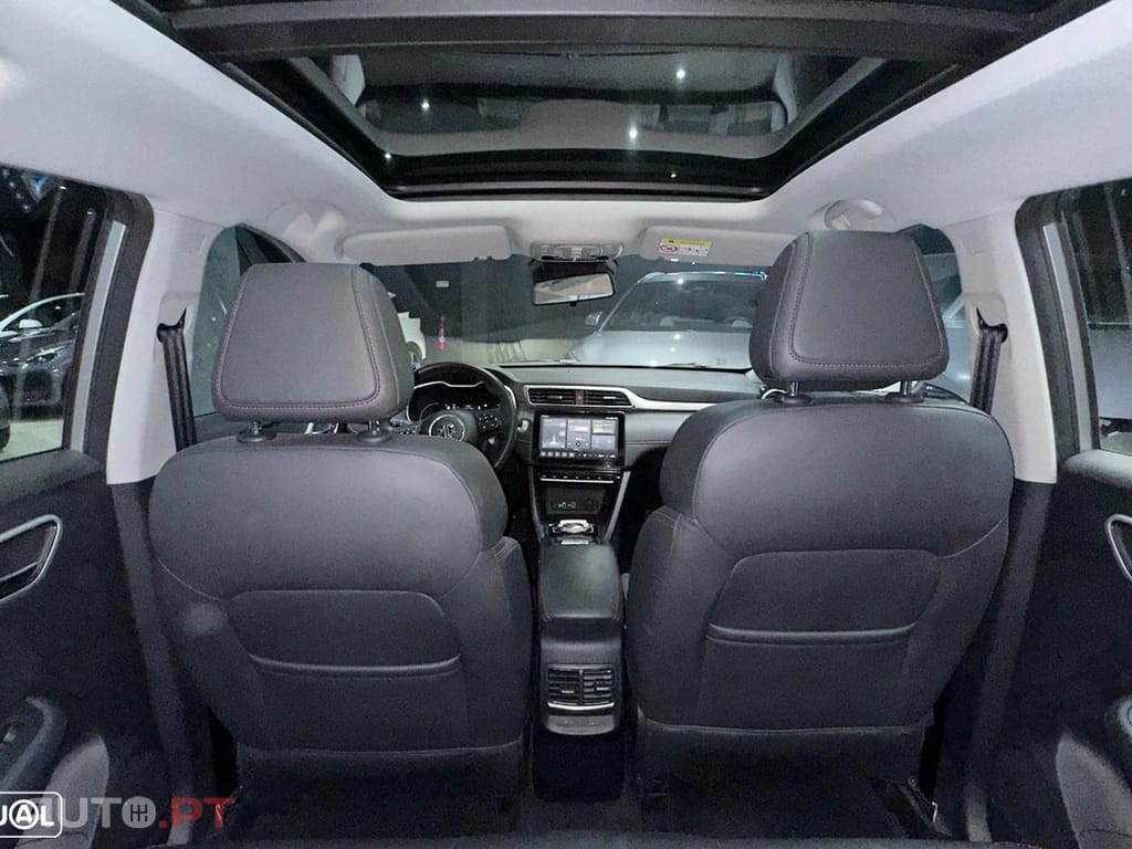 MG ZS EV 72.6 kWh Luxury