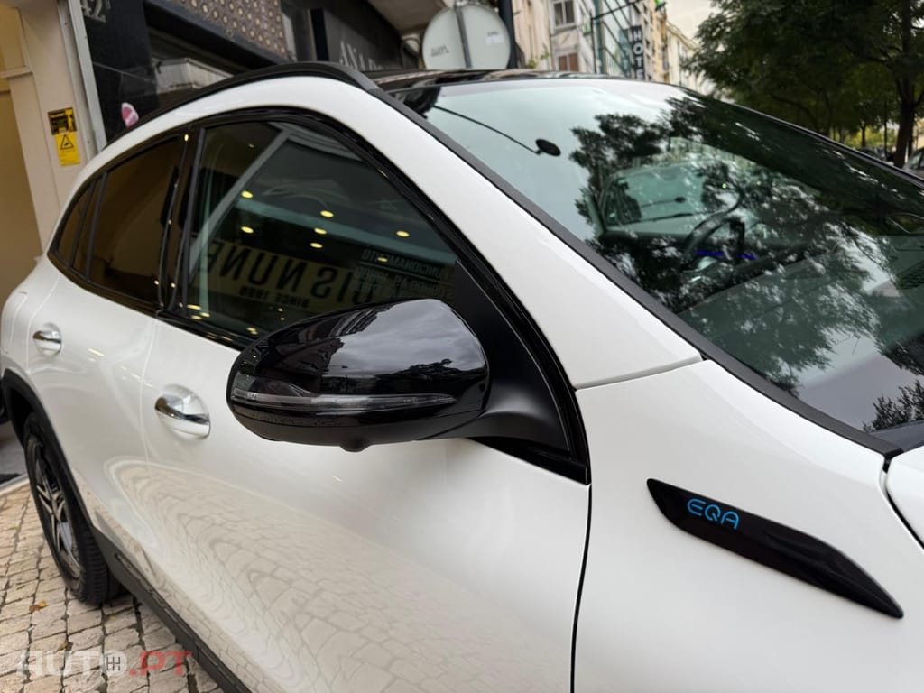 Mercedes-Benz EQA 250 AMG Line