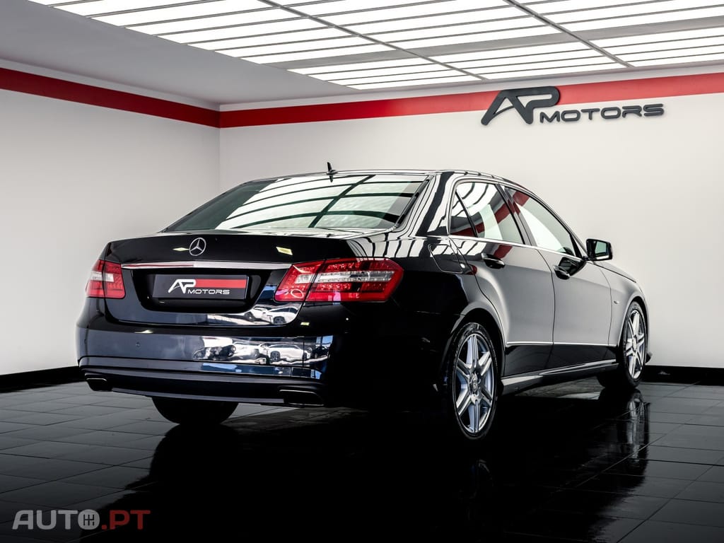 Mercedes-Benz E 250 BlueTEC Avantgarde Auto