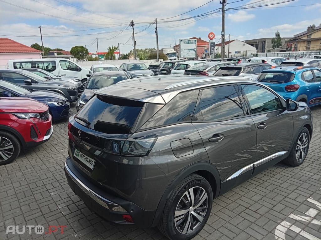 Peugeot 3008 1.5 BlueHDi Allure EAT8