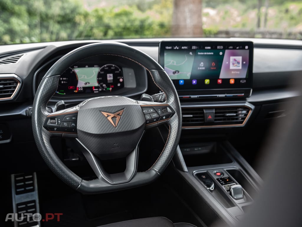 Cupra Leon ST 1.4 e-Hybrid MID DSG