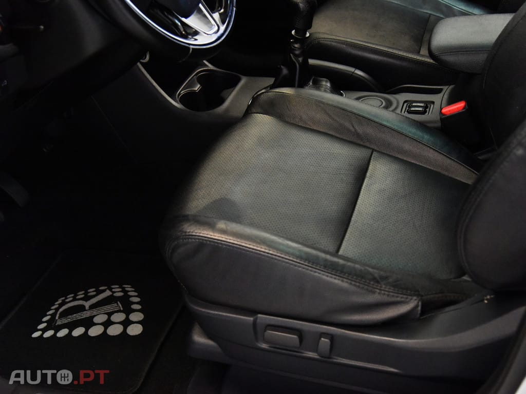 Mitsubishi Outlander 2.2 DI-D Intense+