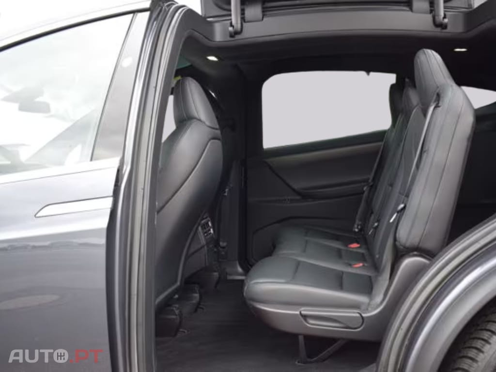 Tesla Model X I.V.A DEDUTIVEL 100 Performance