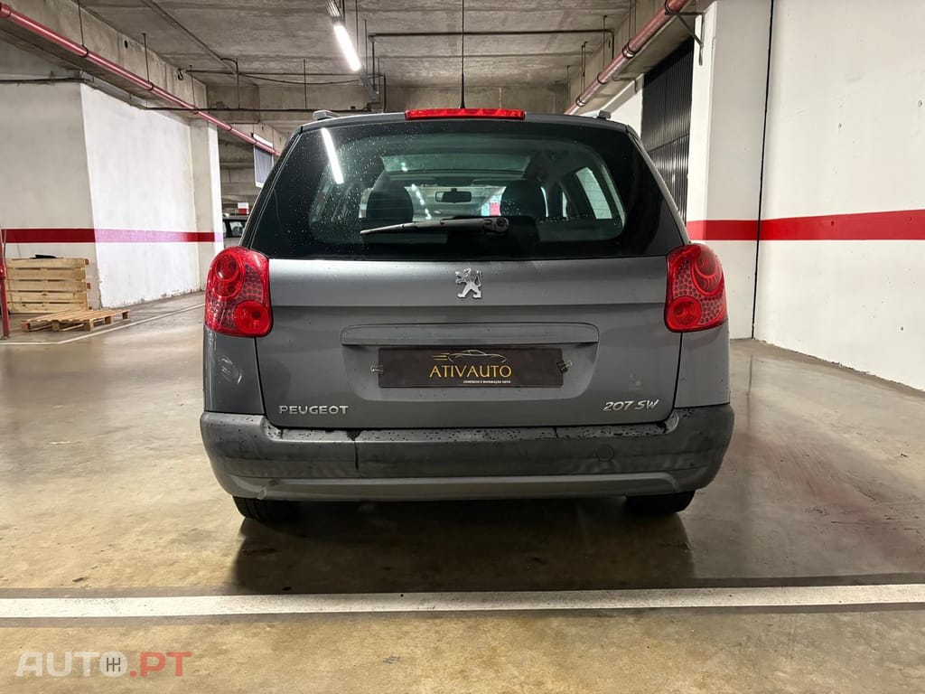 Peugeot 207 SW 1.6 HDi SE 200 Anos
