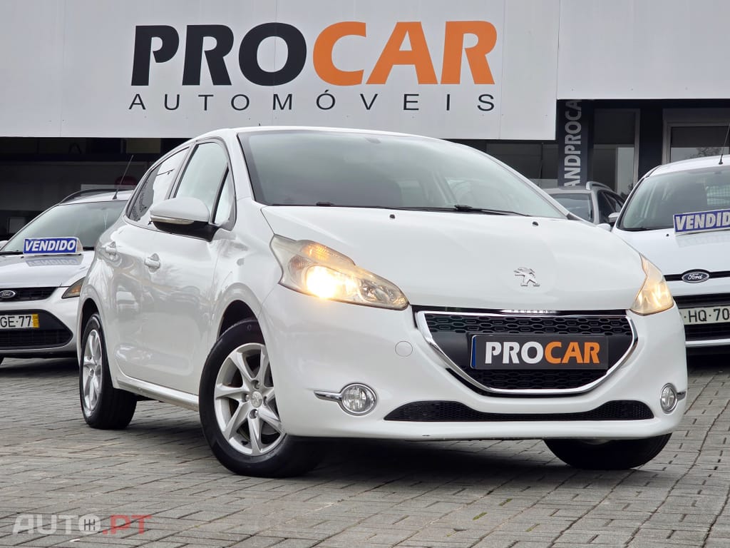 Peugeot 208 1.4 HDi Access