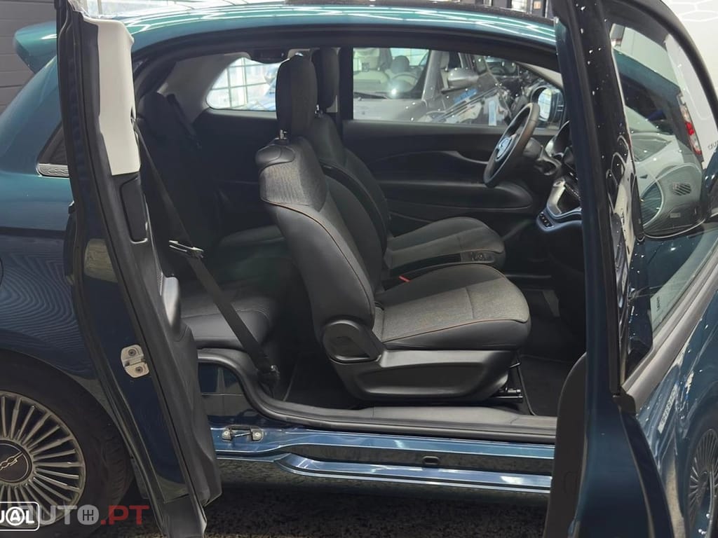 Fiat 500e 42 kWh Icon