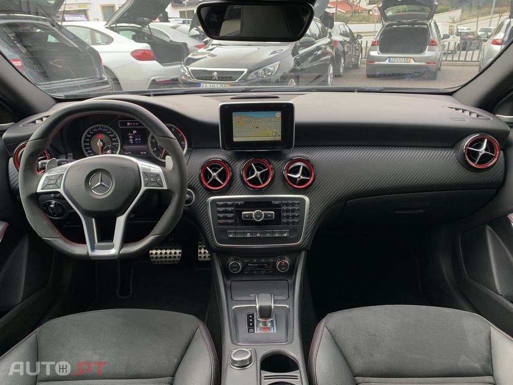 Mercedes-Benz A 45 AMG 4-Matic