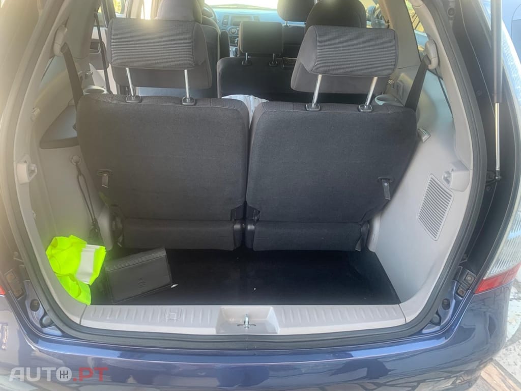 Mitsubishi Grandis 2.0 DI-D Invite