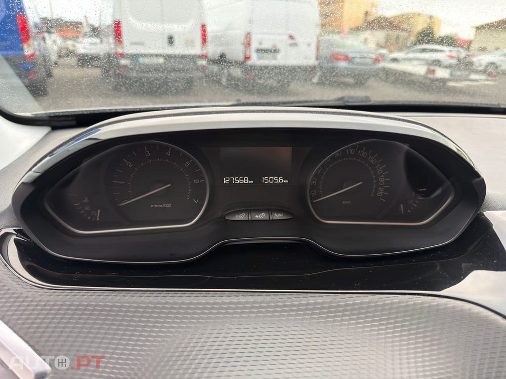 Peugeot 2008 1.2 PureTech Active