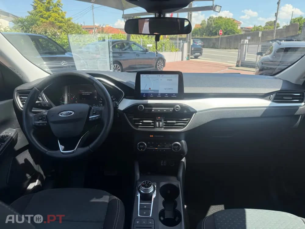 Ford Kuga 1.5 TDCi EcoBlue Titanium Aut.