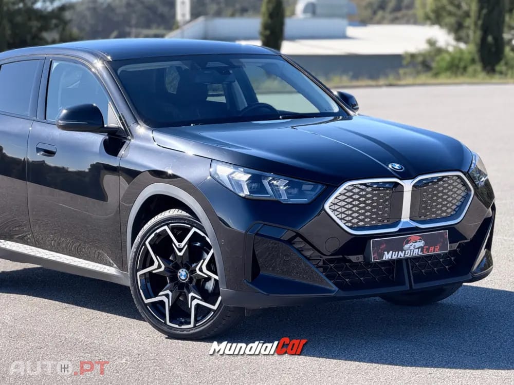 BMW iX2 eDrive20