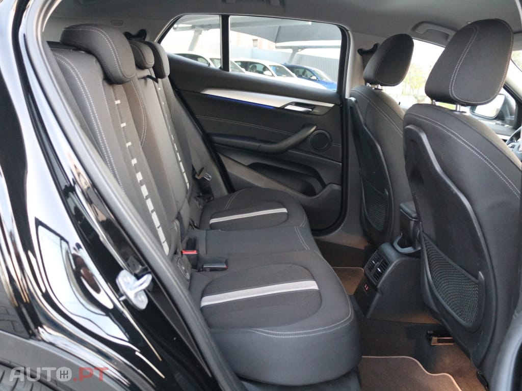 BMW X2 20 d sDrive Auto