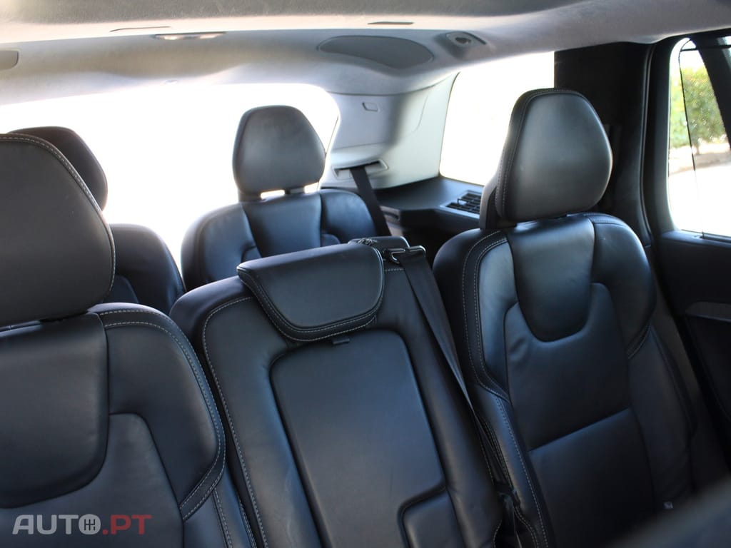 Volvo XC90 2.0 T8 PHEV Core AWD