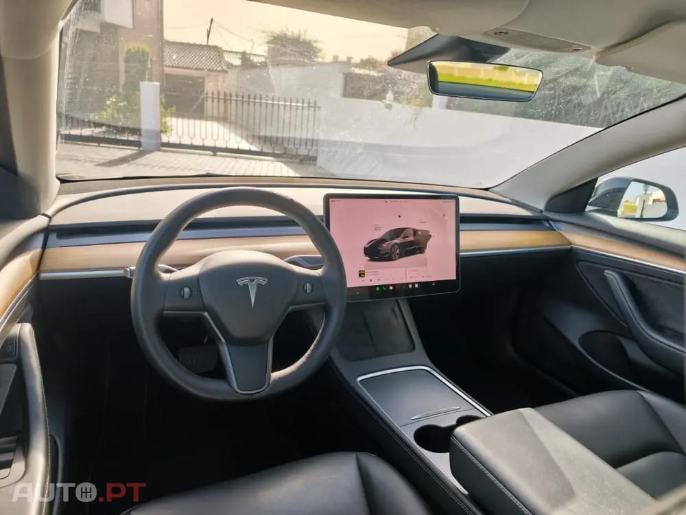 Tesla Model 3 Tração Traseira Premium