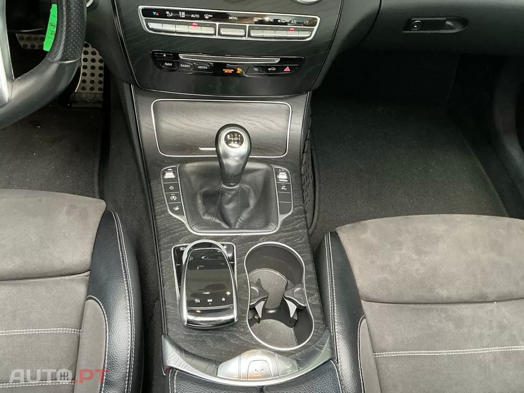 Mercedes-Benz C 180 Cabrio AMG Line