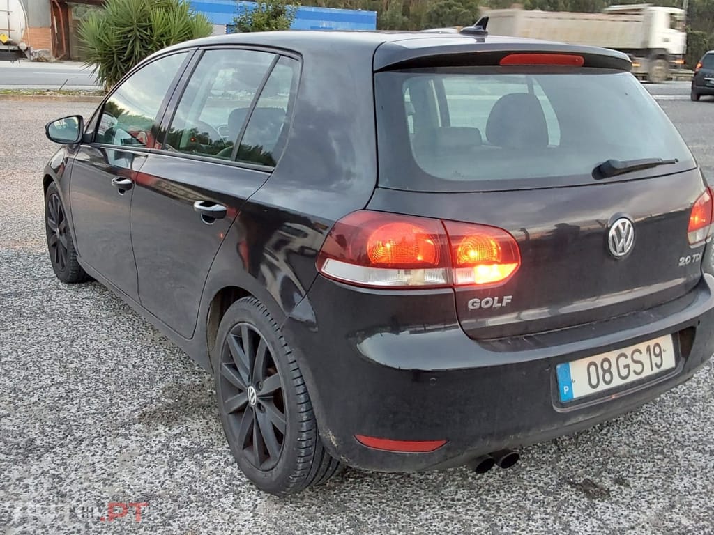 Volkswagen Golf 2.0 TDI Highline DSG
