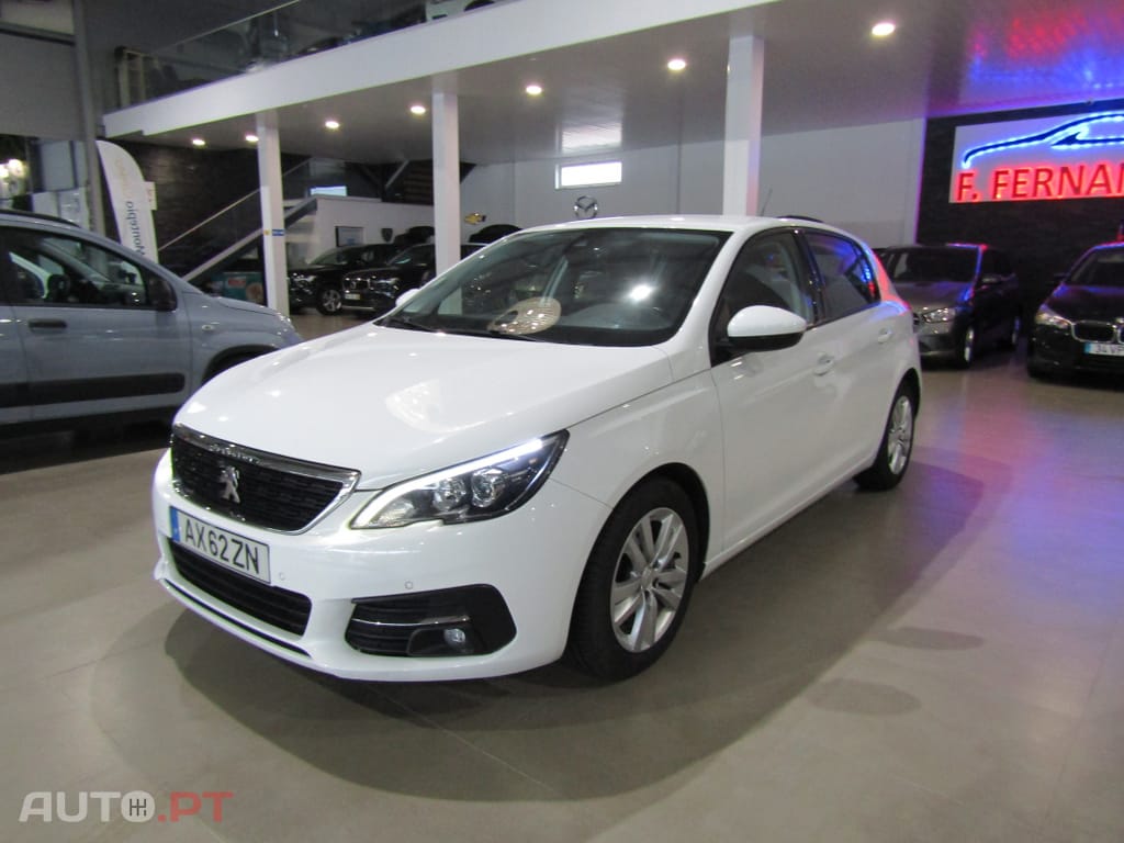 Peugeot 308 1.5 BlueHDi Style EAT8
