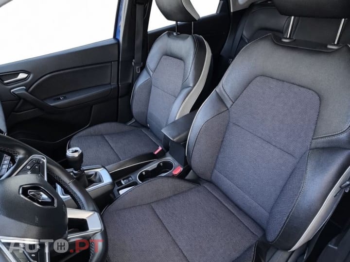 Renault Captur 1.0 TCe Intens