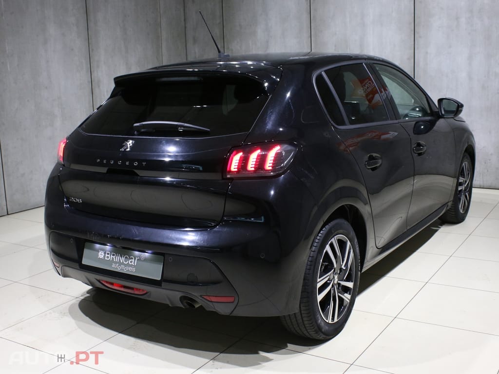 Peugeot 208 1.2 PureTech Allure