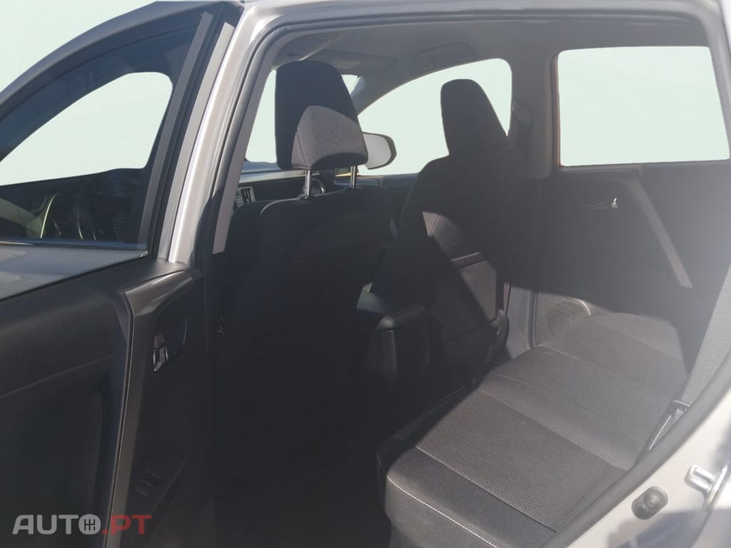 Toyota RAV4 2.5 HSD Comfort