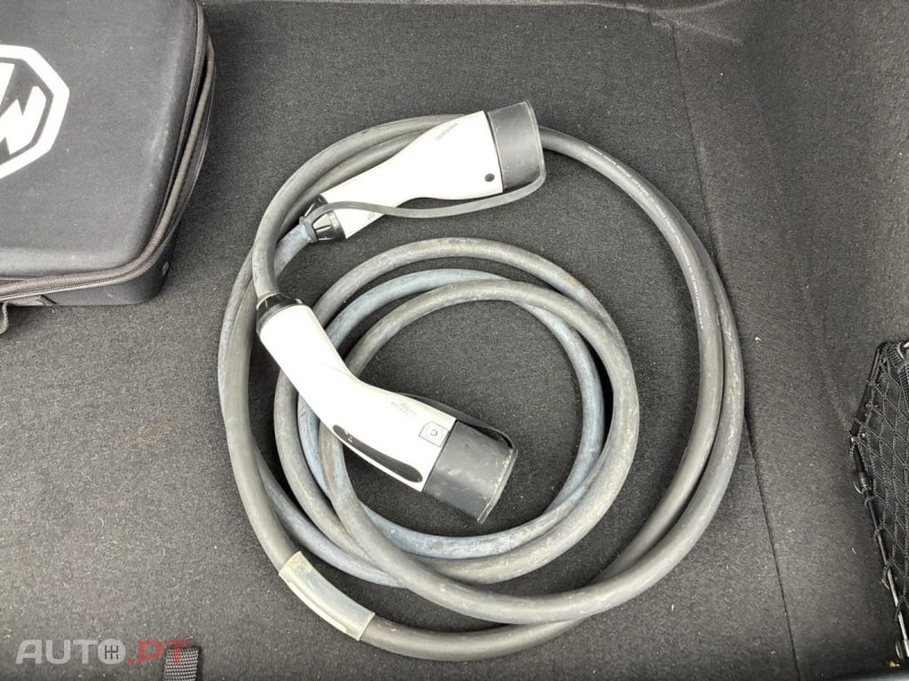 MG MG4 51 kWh Standard