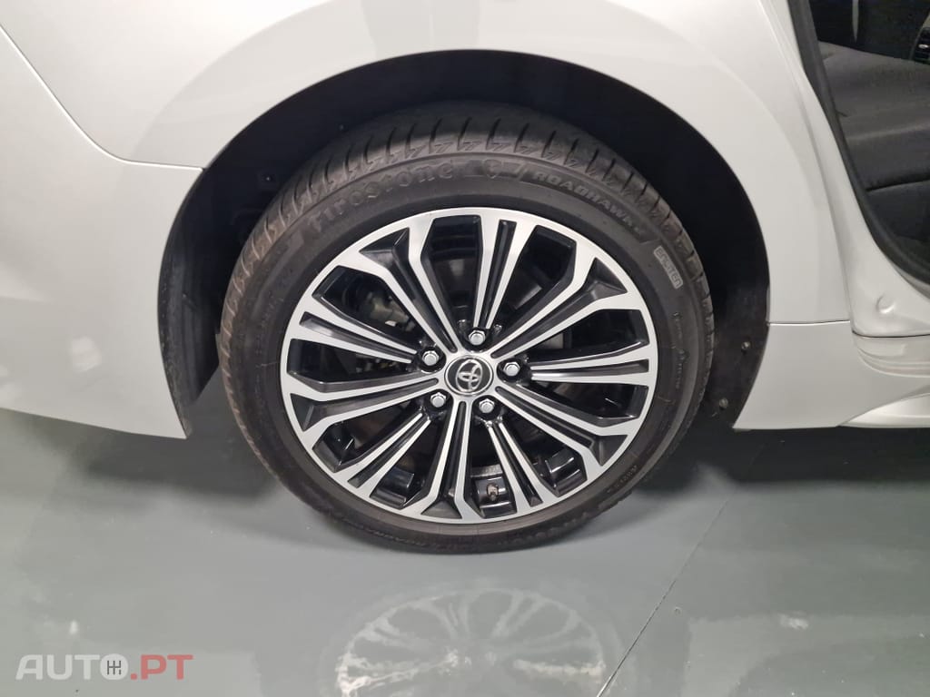 Toyota Corolla Touring Sports 1.8 Hybrid Comfort+P.Sport