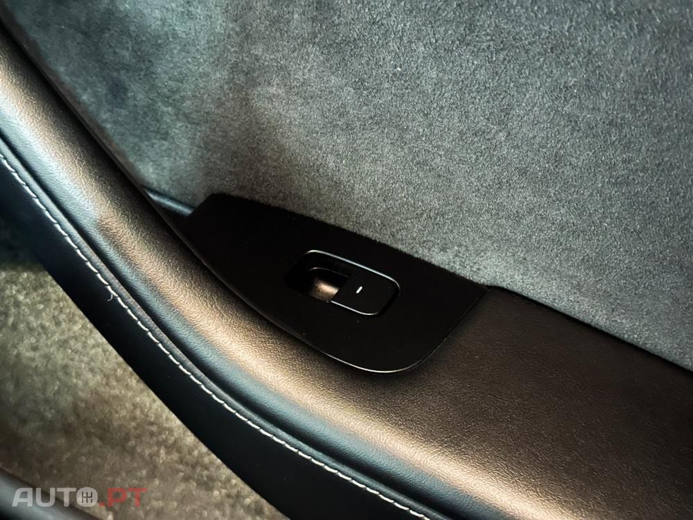 Tesla Model Y Grande Autonomie Dual Motor AWD