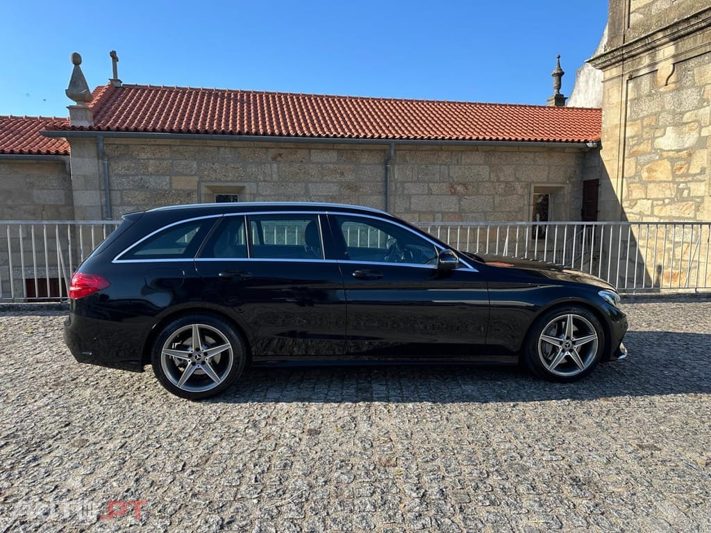 Mercedes-Benz C 300 h AMG Line