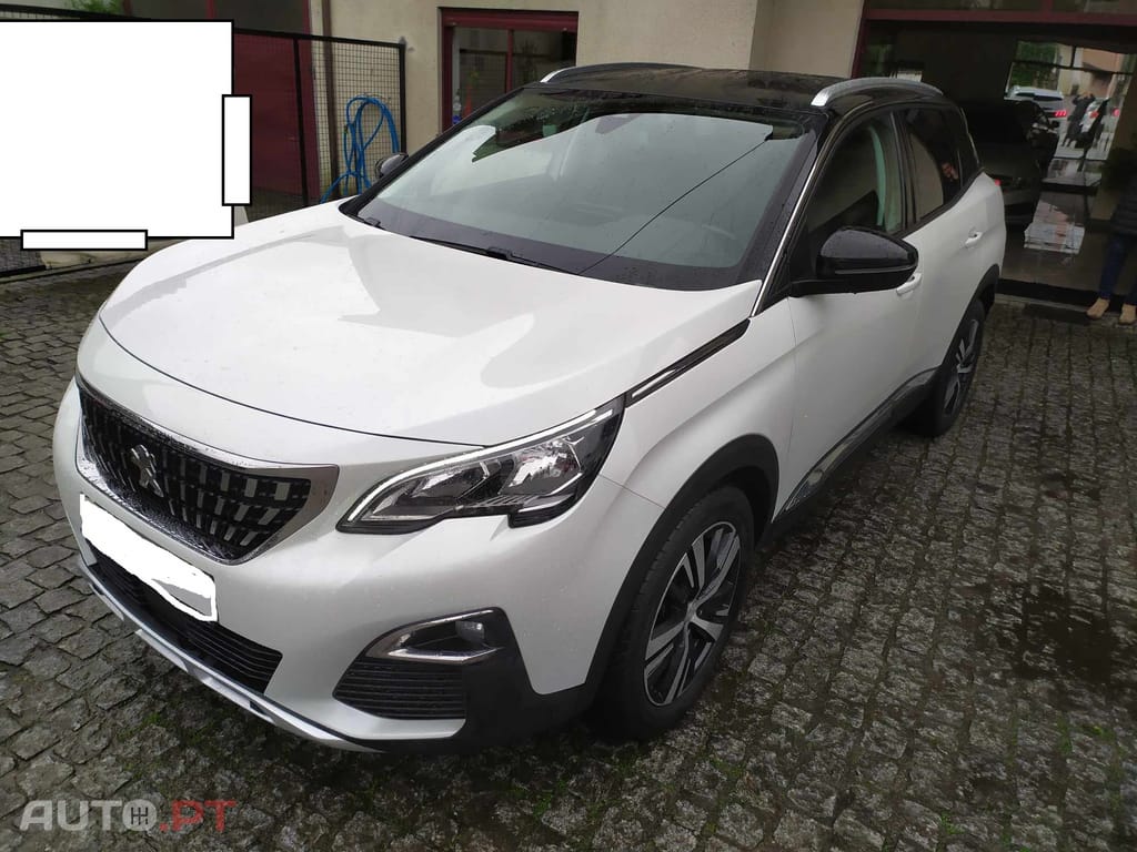 Peugeot 3008 1.5HDI 130 CV ALLURE